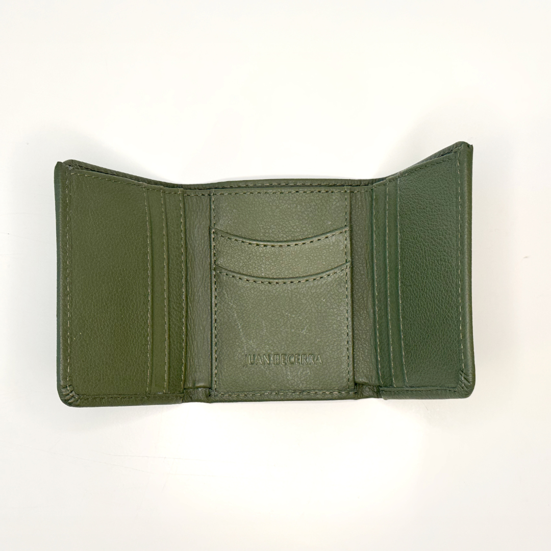 Billetera vertical verde
