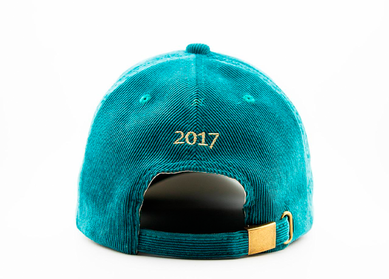 Cachucha en pana verde